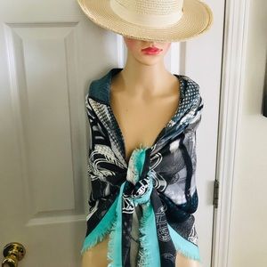 Authentic New Tiffany & Co Wrap 💎